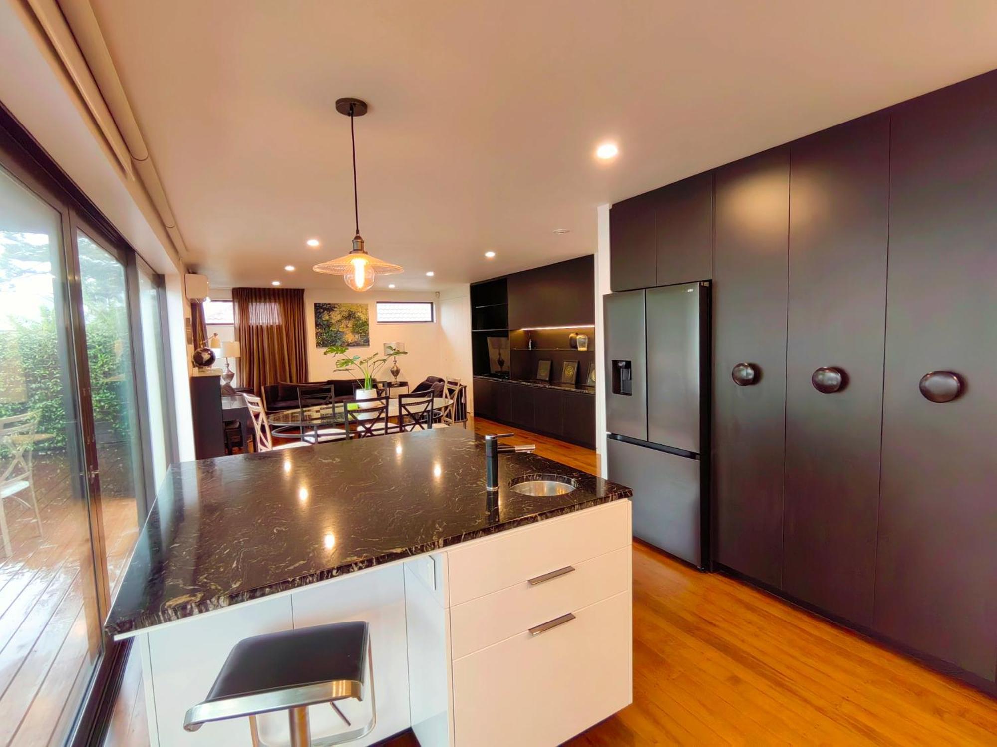 Hot Deal! Sky Stars Garden View Waking To The Beach Close To City Centre Auckland Exterior foto